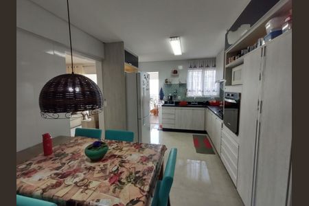 Apartamento à venda com 117m², 3 quartos e 3 vagas