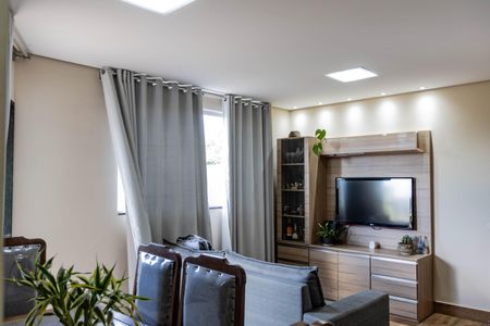 Apartamento à venda com 134m², 3 quartos e 2 vagas Apartamento à venda com 134m², 3 quartos e 2 vagasSala
