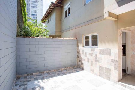 Casa à venda com 208m², 3 quartos e 2 vagasQuintal