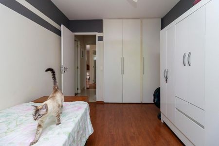 Apartamento à venda com 173m², 4 quartos e 2 vagas Apartamento à venda com 173m², 4 quartos e 2 vagasQuarto 2