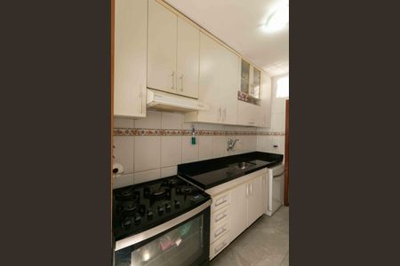 Casa à venda com 80m², 2 quartos e 1 vaga Casa à venda com 80m², 2 quartos e 1 vagaCozinha