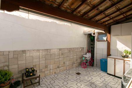 Casa à venda com 80m², 2 quartos e 1 vaga Casa à venda com 80m², 2 quartos e 1 vagaÁrea de Serviço