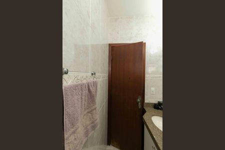 Casa à venda com 80m², 2 quartos e 1 vaga Casa à venda com 80m², 2 quartos e 1 vagaBanheiro Social