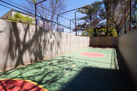 Apartamento à venda com 90m², 4 quartos e 1 vaga Apartamento à venda com 90m², 4 quartos e 1 vagaQuadra Esportiva