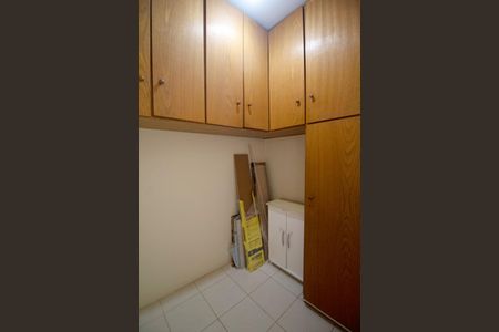 Apartamento à venda com 90m², 4 quartos e 1 vaga Apartamento à venda com 90m², 4 quartos e 1 vagaQuarto de Serviço