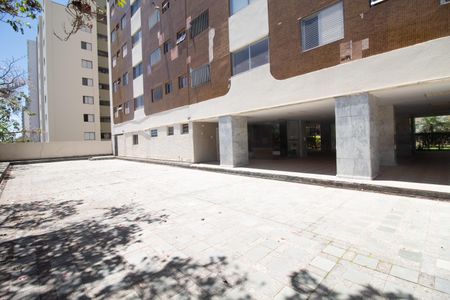 Apartamento à venda com 90m², 4 quartos e 1 vaga Apartamento à venda com 90m², 4 quartos e 1 vagaÁrea comum