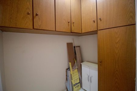 Apartamento à venda com 90m², 4 quartos e 1 vaga Apartamento à venda com 90m², 4 quartos e 1 vagaQuarto de Serviço