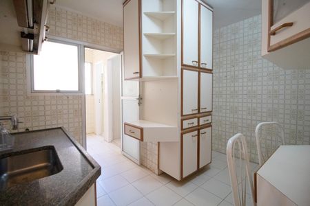Apartamento à venda com 90m², 4 quartos e 1 vaga Apartamento à venda com 90m², 4 quartos e 1 vagaCozinha