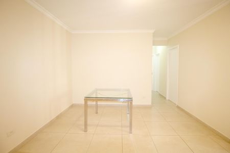 Apartamento à venda com 90m², 4 quartos e 1 vaga Apartamento à venda com 90m², 4 quartos e 1 vagaSala
