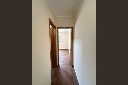 Casa à venda com 143m², 3 quartos e 2 vagasCorredor