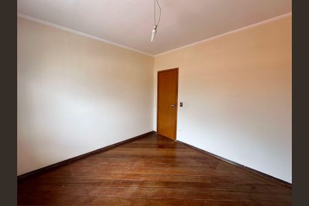 Casa à venda com 143m², 3 quartos e 2 vagasQuarto 2