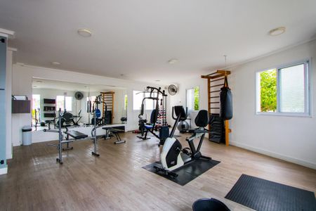 Apartamento à venda com 66m², 2 quartos e 1 vaga Apartamento à venda com 66m², 2 quartos e 1 vagaÁrea comum - Academia