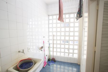 Apartamento à venda com 74m², 2 quartos e 1 vaga Apartamento à venda com 74m², 2 quartos e 1 vagaÁrea de Serviço