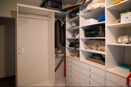 Apartamento para alugar com 123m², 3 quartos e 2 vagas Apartamento para alugar com 123m², 3 quartos e 2 vagasQuarto 2 - Suite