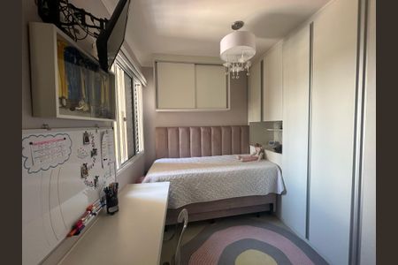 Apartamento à venda com 114m², 4 quartos e 2 vagas Apartamento à venda com 114m², 4 quartos e 2 vagasQuarto 2