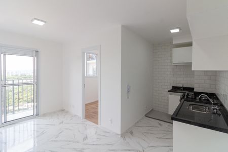 Sala - Cozinha de apartamento à venda com 2 quartos, 40m² em Vila Gomes, São Paulo