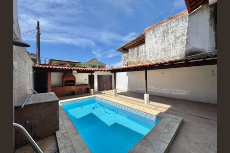 Apartamento à venda com 220m², 3 quartos e 3 vagas Apartamento à venda com 220m², 3 quartos e 3 vagasÁrea externa