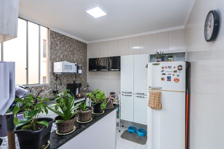 Apartamento à venda com 65m², 2 quartos e 1 vaga Apartamento à venda com 65m², 2 quartos e 1 vagaCozinha