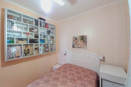 Apartamento à venda com 156m², 4 quartos e 2 vagas Apartamento à venda com 156m², 4 quartos e 2 vagasQuarto 3 - Suíte