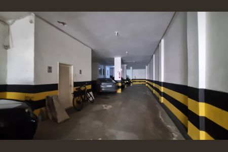 Apartamento à venda com 135m², 3 quartos e 1 vaga Apartamento à venda com 135m², 3 quartos e 1 vagaGaragem
