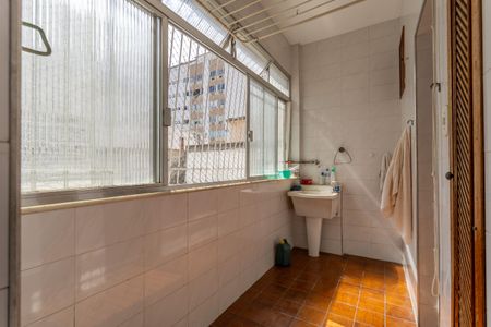 Apartamento à venda com 135m², 3 quartos e 1 vaga Apartamento à venda com 135m², 3 quartos e 1 vagaÁrea de Serviço