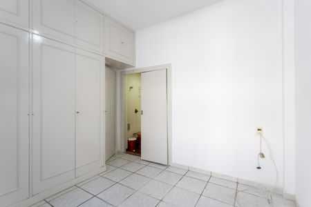 Apartamento à venda com 135m², 3 quartos e 1 vaga Apartamento à venda com 135m², 3 quartos e 1 vagaQuarto 3
