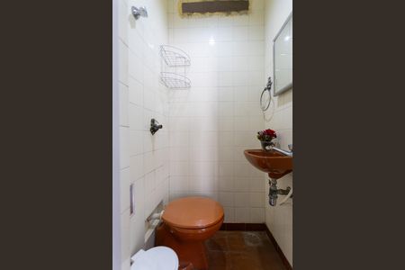 Apartamento à venda com 135m², 3 quartos e 1 vaga Apartamento à venda com 135m², 3 quartos e 1 vagaLavabo