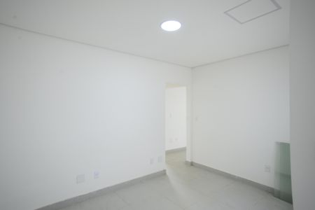 Casa para alugar com 190m², 2 quartos e 4 vagasSala 4