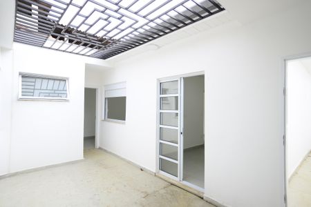Casa para alugar com 190m², 2 quartos e 4 vagasQuintal