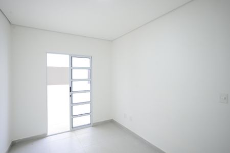 Casa para alugar com 190m², 2 quartos e 4 vagasSala 3