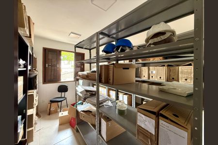 Casa à venda com 180m², 3 quartos e 2 vagas Casa à venda com 180m², 3 quartos e 2 vagasQuarto 2