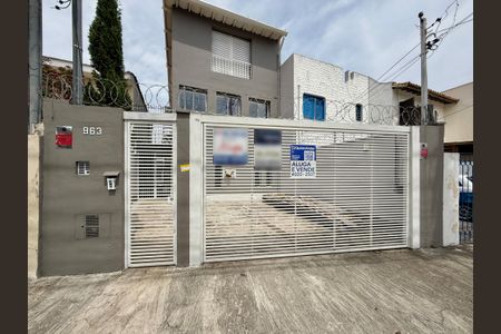 Casa à venda com 180m², 3 quartos e 2 vagas Casa à venda com 180m², 3 quartos e 2 vagasPlaca