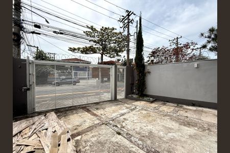 Casa à venda com 180m², 3 quartos e 2 vagas Casa à venda com 180m², 3 quartos e 2 vagasGaragem