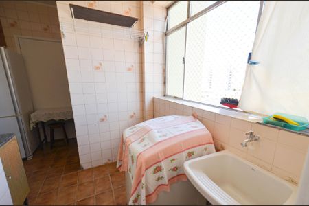 Apartamento à venda com 101m², 3 quartos e 1 vaga Apartamento à venda com 101m², 3 quartos e 1 vagaÁrea de Serviço