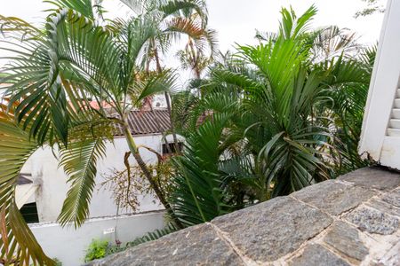 Casa à venda com 208m², 6 quartos e 4 vagas Casa à venda com 208m², 6 quartos e 4 vagasVista do Quarto 6