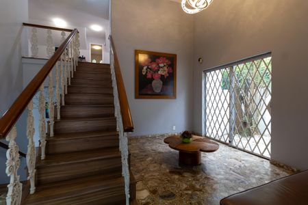 Casa à venda com 208m², 6 quartos e 4 vagas Casa à venda com 208m², 6 quartos e 4 vagasAcesso andar Superior