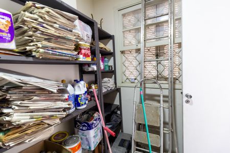 Casa à venda com 208m², 6 quartos e 4 vagas Casa à venda com 208m², 6 quartos e 4 vagasQuarto 3