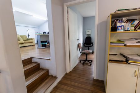 Casa à venda com 208m², 6 quartos e 4 vagas Casa à venda com 208m², 6 quartos e 4 vagasQuarto 6