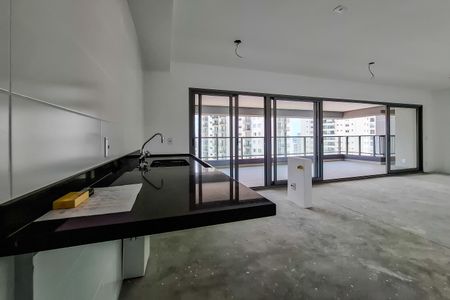 Apartamento à venda com 155m², 4 quartos e 2 vagas Apartamento à venda com 155m², 4 quartos e 2 vagasCozinha
