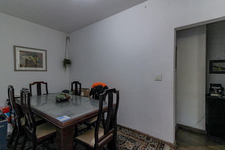 Casa à venda com 550m², 3 quartos e 6 vagas Casa à venda com 550m², 3 quartos e 6 vagasSala de Jantar