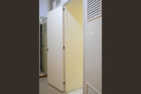 Casa à venda com 469m², 3 quartos e 4 vagas Casa à venda com 469m², 3 quartos e 4 vagasCloset suite 1