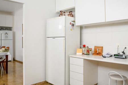 Casa à venda com 469m², 3 quartos e 4 vagas Casa à venda com 469m², 3 quartos e 4 vagasCozinha