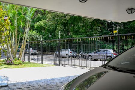 Casa à venda com 469m², 3 quartos e 4 vagas Casa à venda com 469m², 3 quartos e 4 vagasÁrea comum