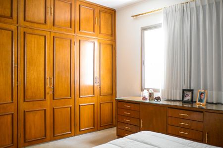 Casa à venda com 469m², 3 quartos e 4 vagas Casa à venda com 469m², 3 quartos e 4 vagasSuíte 3