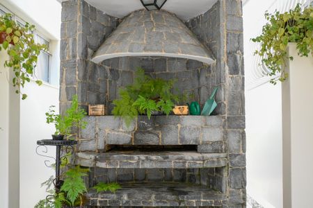 Casa à venda com 469m², 3 quartos e 4 vagas Casa à venda com 469m², 3 quartos e 4 vagasÁrea comum