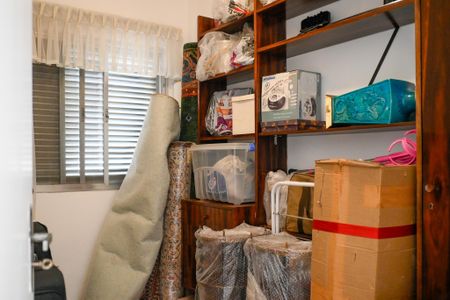 Casa à venda com 469m², 3 quartos e 4 vagas Casa à venda com 469m², 3 quartos e 4 vagasEdícula