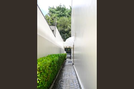 Casa à venda com 469m², 3 quartos e 4 vagas Casa à venda com 469m², 3 quartos e 4 vagasÁrea comum