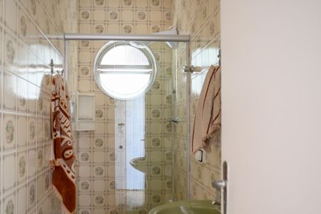 Casa à venda com 469m², 3 quartos e 4 vagas Casa à venda com 469m², 3 quartos e 4 vagasEdícula