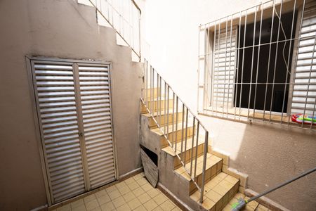 Casa à venda com 160m², 3 quartos e 2 vagas Casa à venda com 160m², 3 quartos e 2 vagasÁrea externa