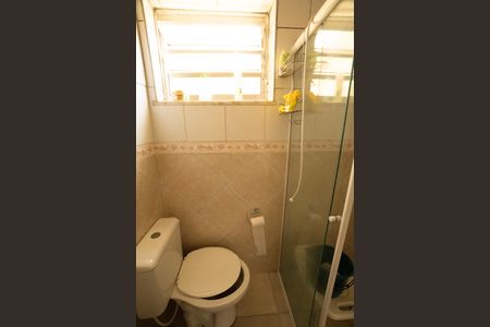 Casa à venda com 160m², 3 quartos e 2 vagas Casa à venda com 160m², 3 quartos e 2 vagasBanheiro 1